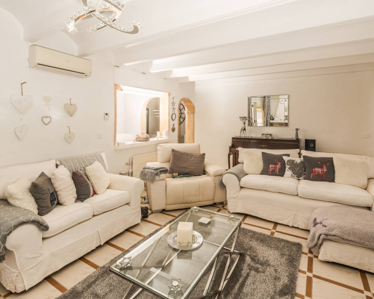 Sales - Detached villa - Javea