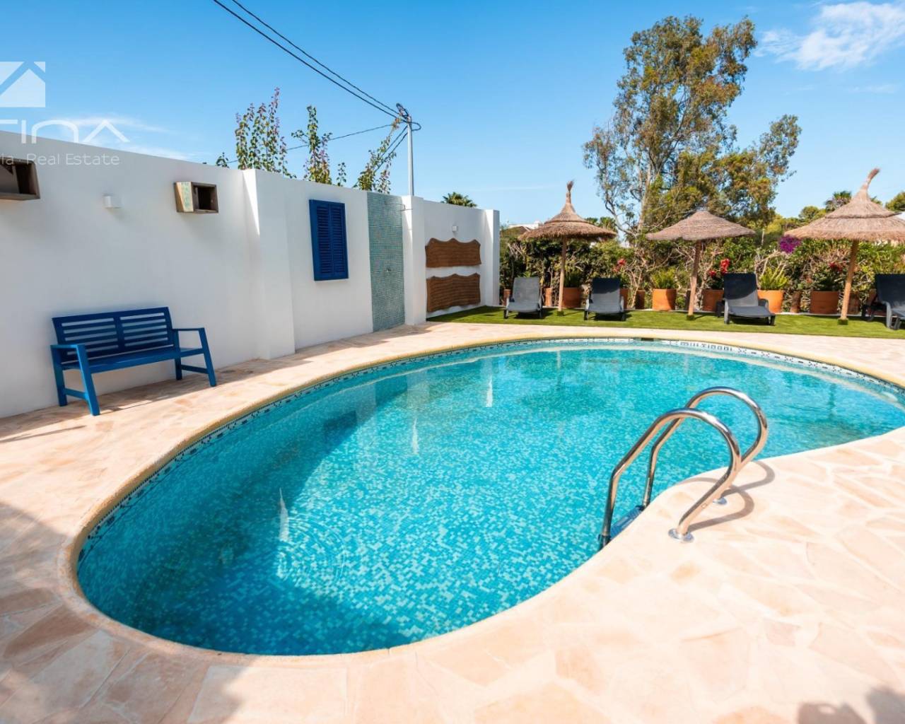 Sales - Detached villa - Javea
