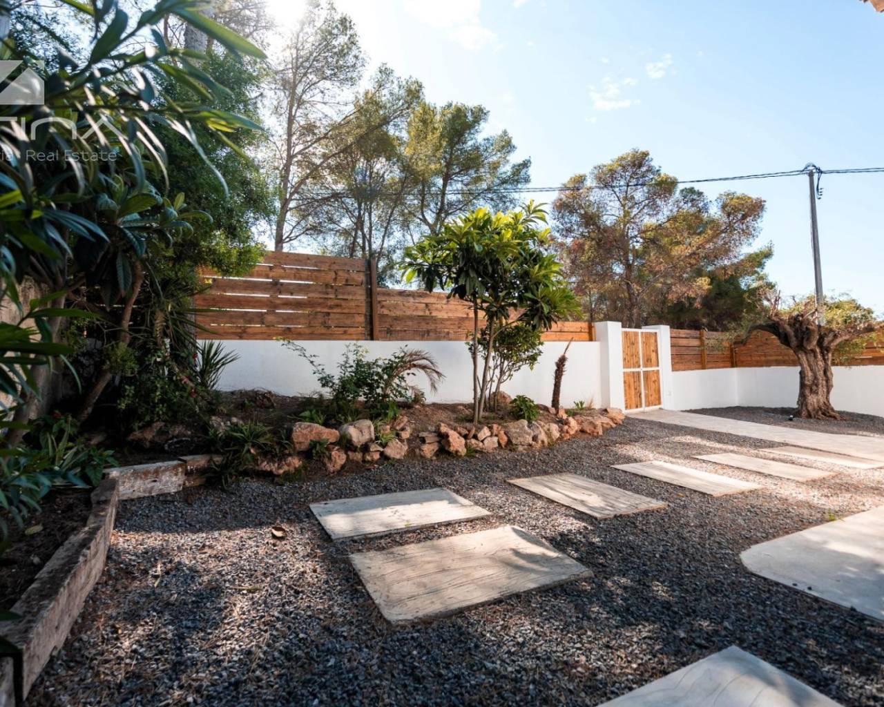 Sales - Detached villa - Javea