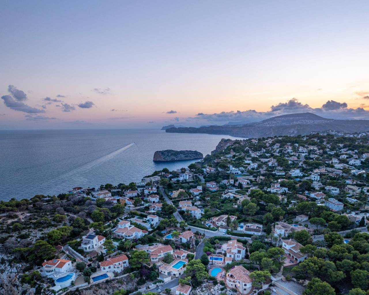 Sales - Detached villa - Javea