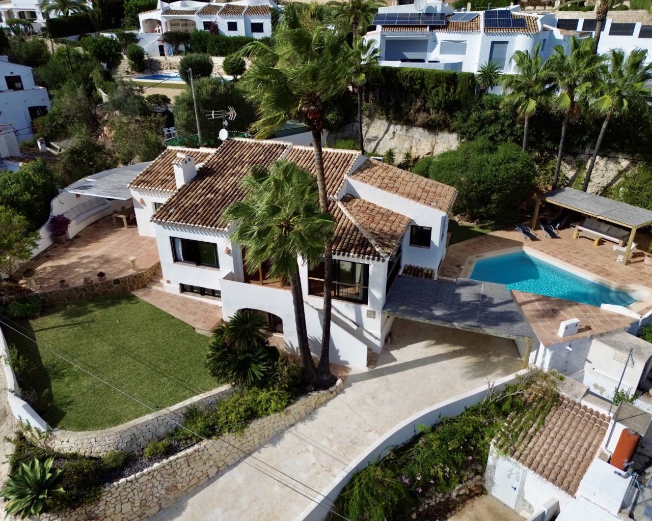 Sales - Detached villa - Javea