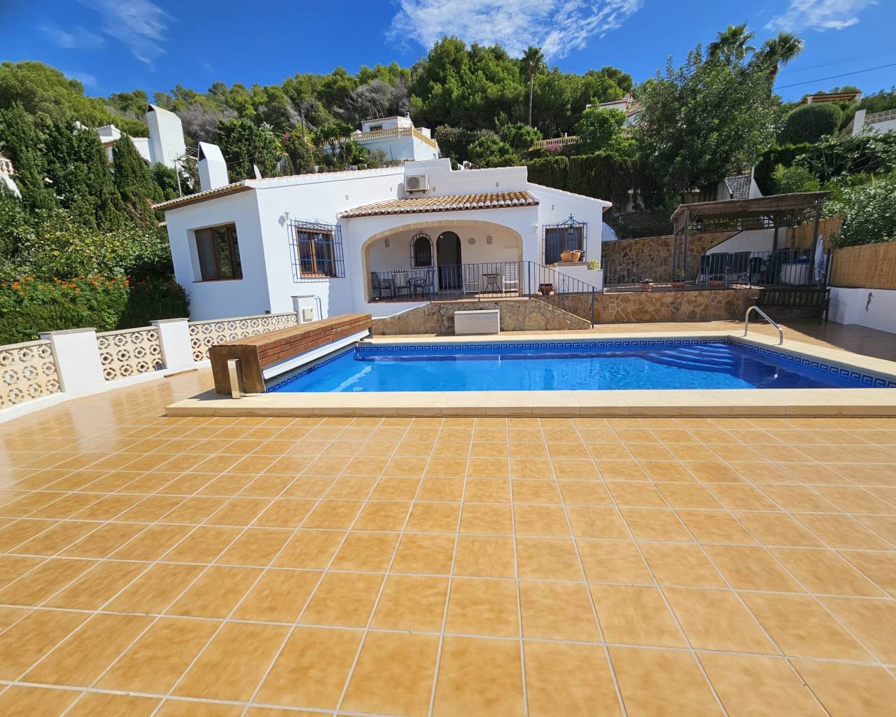 Sales - Detached villa - Javea
