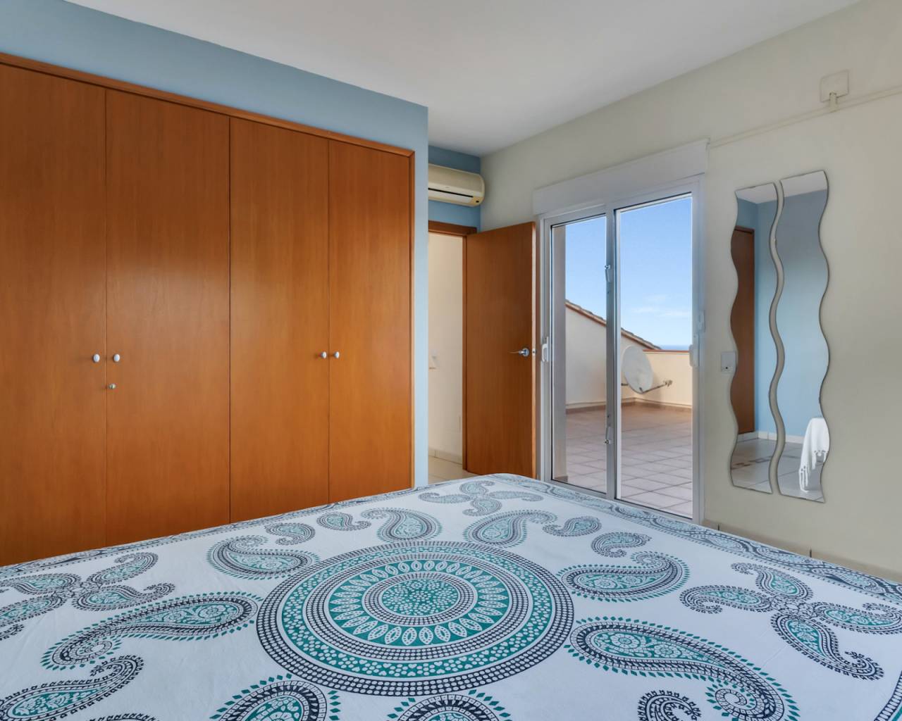 Sales - Detached villa - Javea