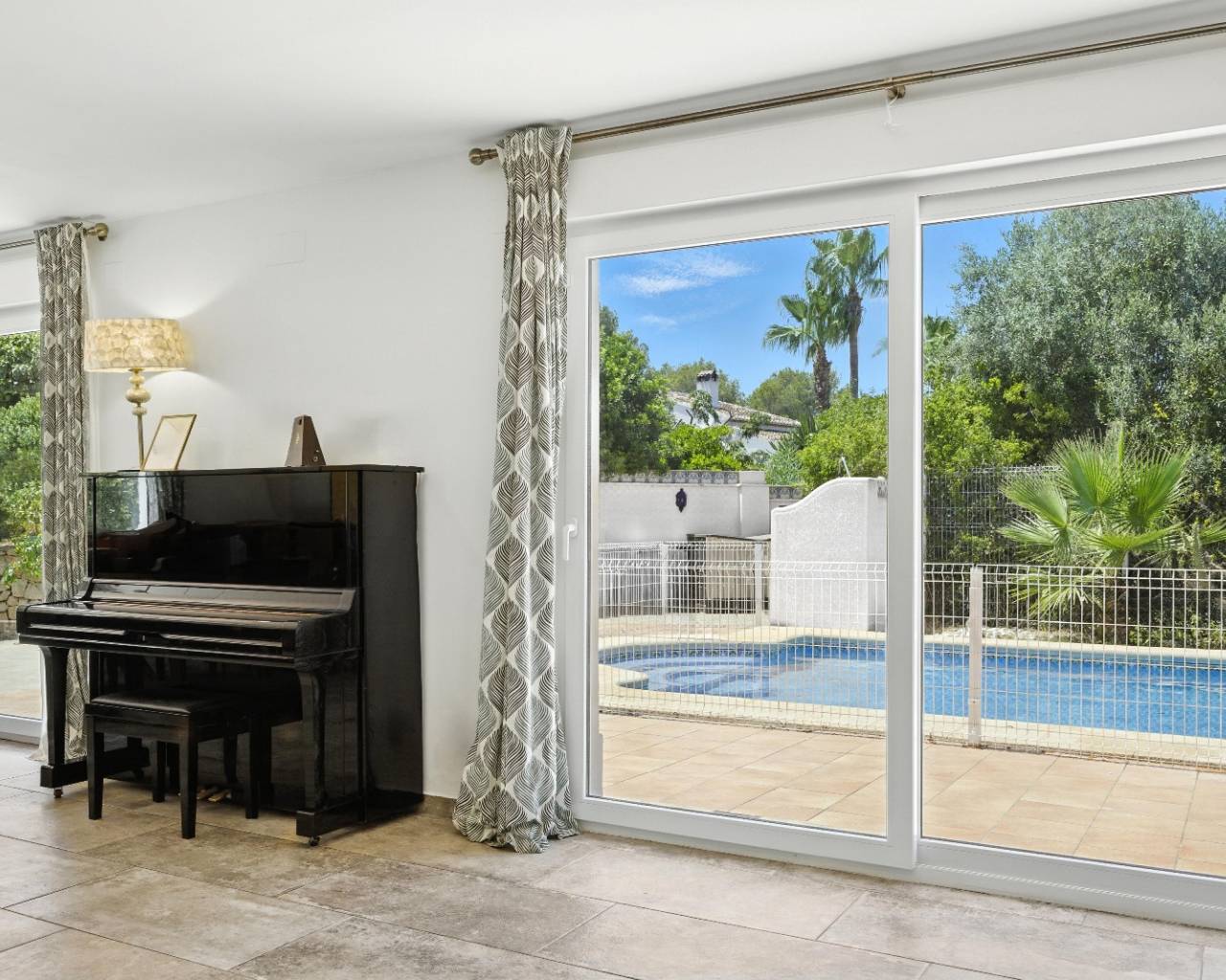 Sales - Detached villa - Javea