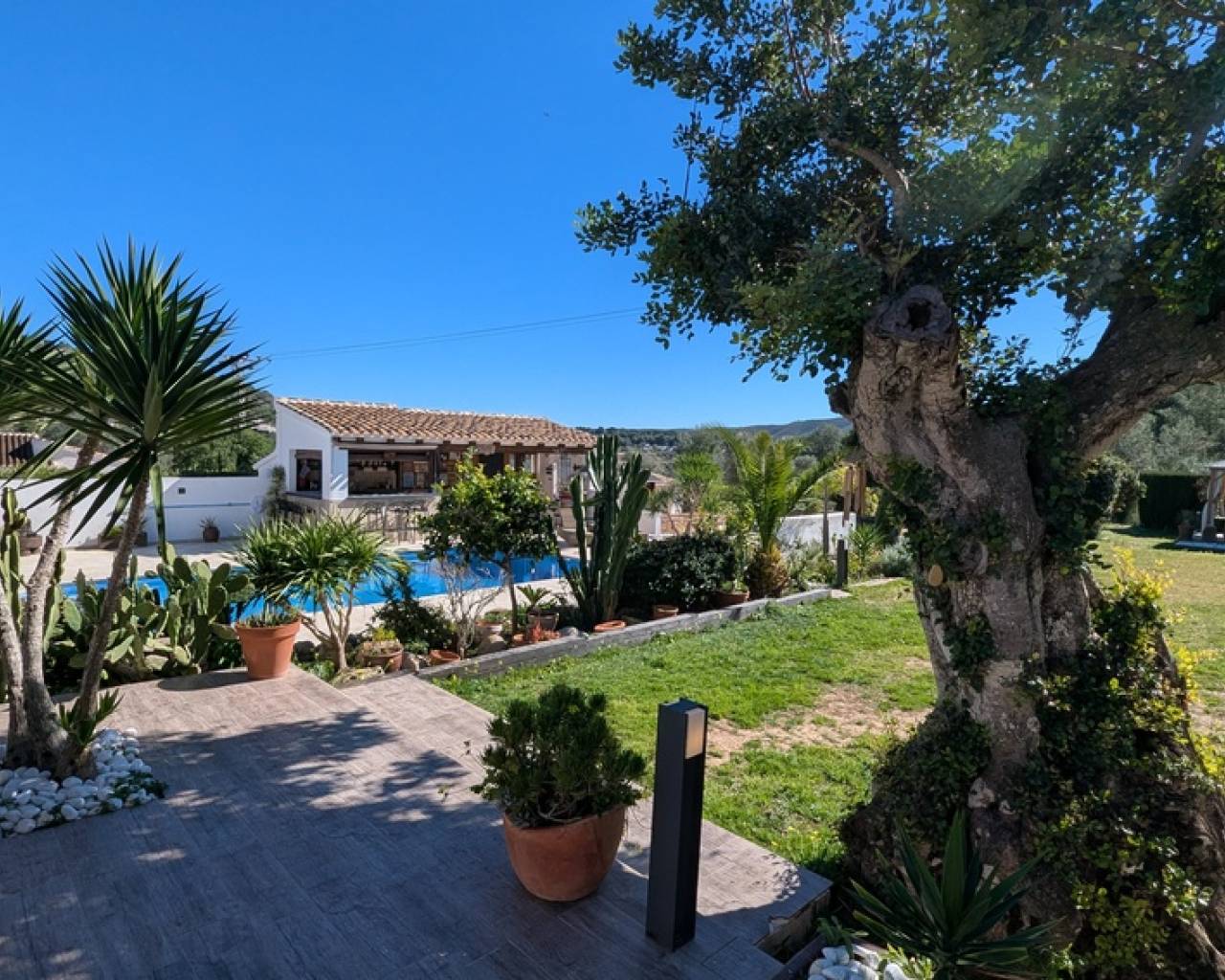 Sales - Detached villa - Javea