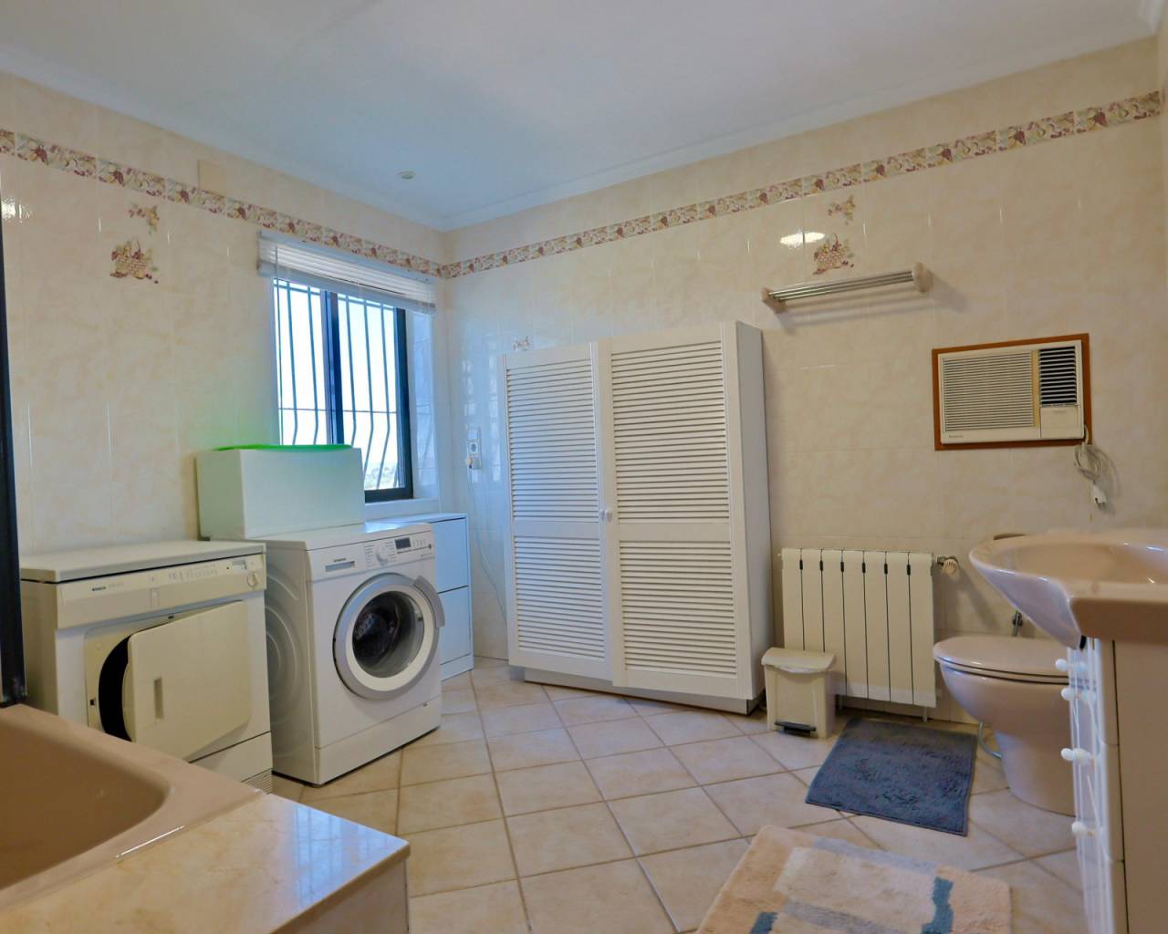 Sales - Detached villa - Javea