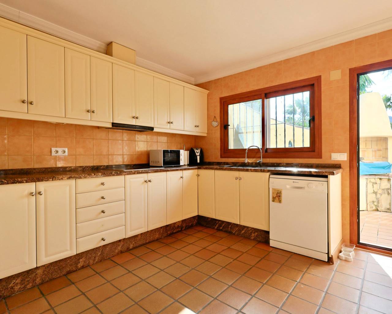 Sales - Detached villa - Javea