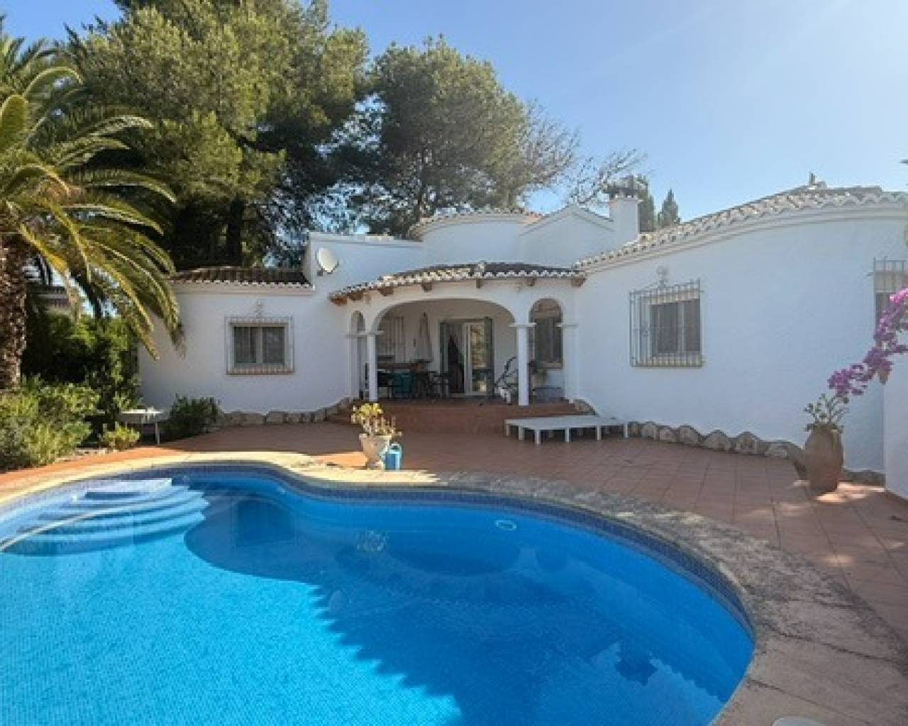 Sales - Detached villa - Javea