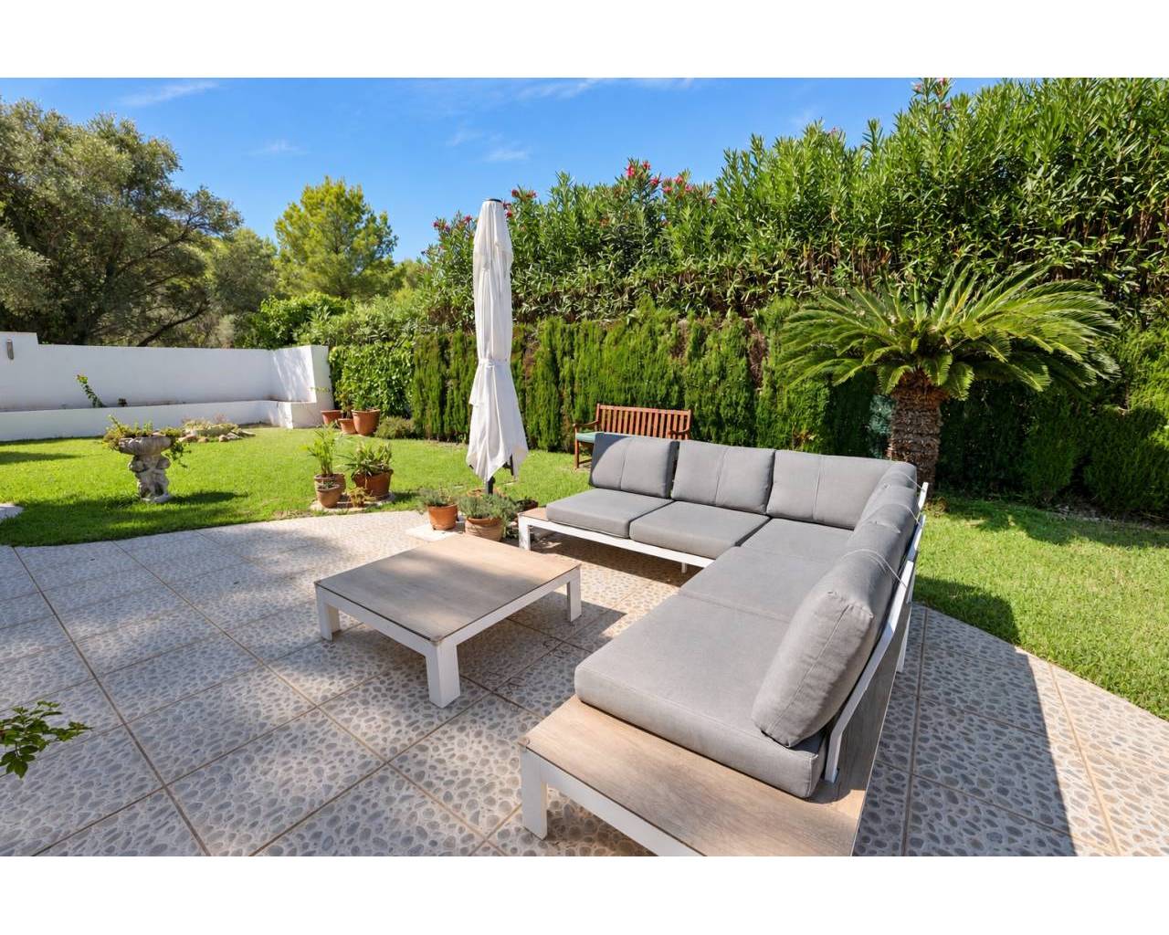 Sales - Detached villa - Javea