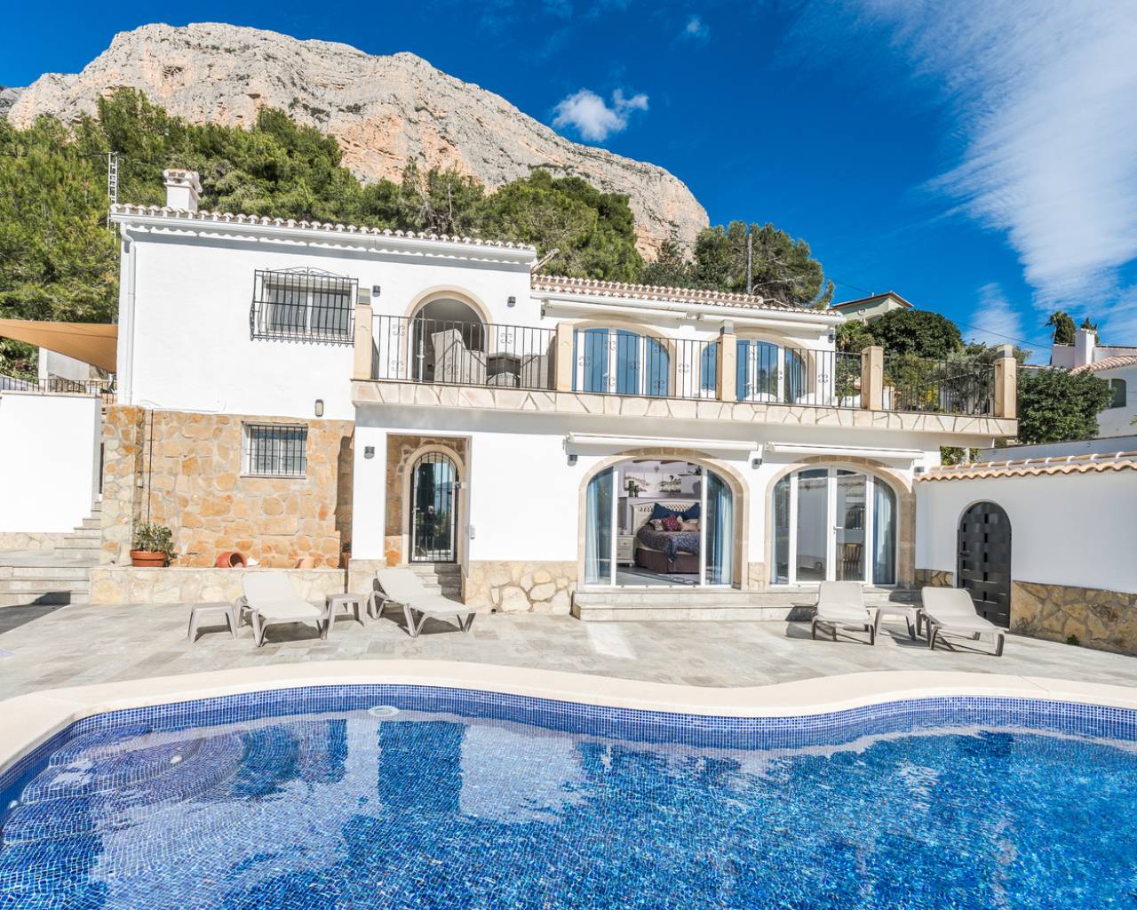 Sales - Detached villa - Javea