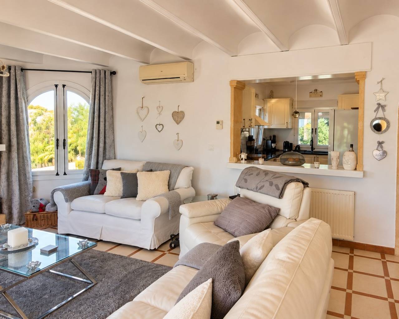 Sales - Detached villa - Javea