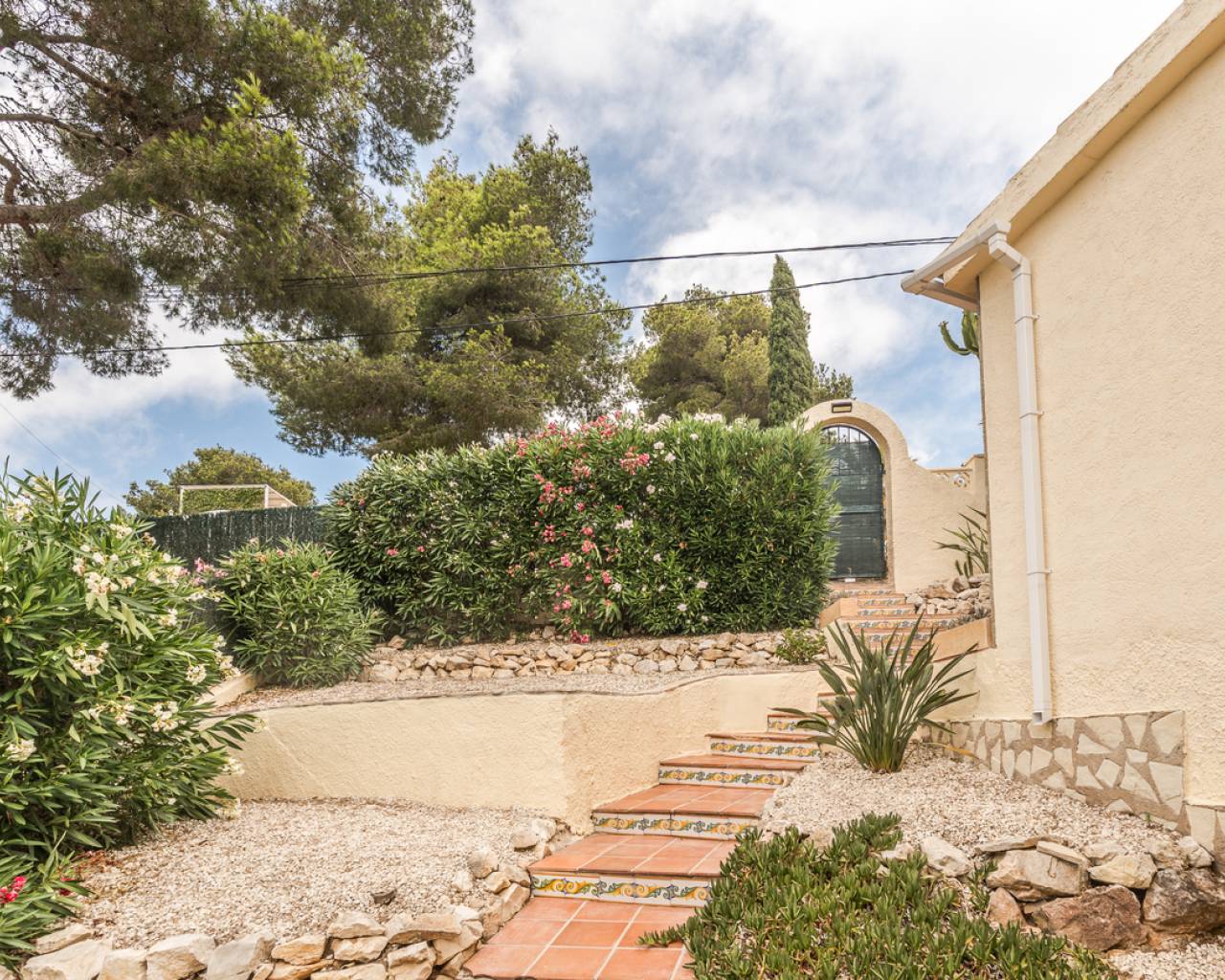 Sales - Detached villa - Javea