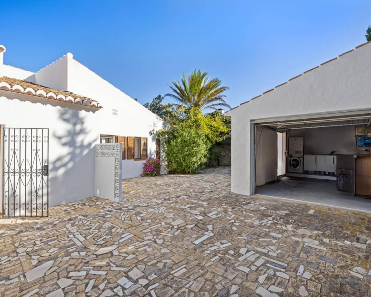Sales - Detached villa - Javea