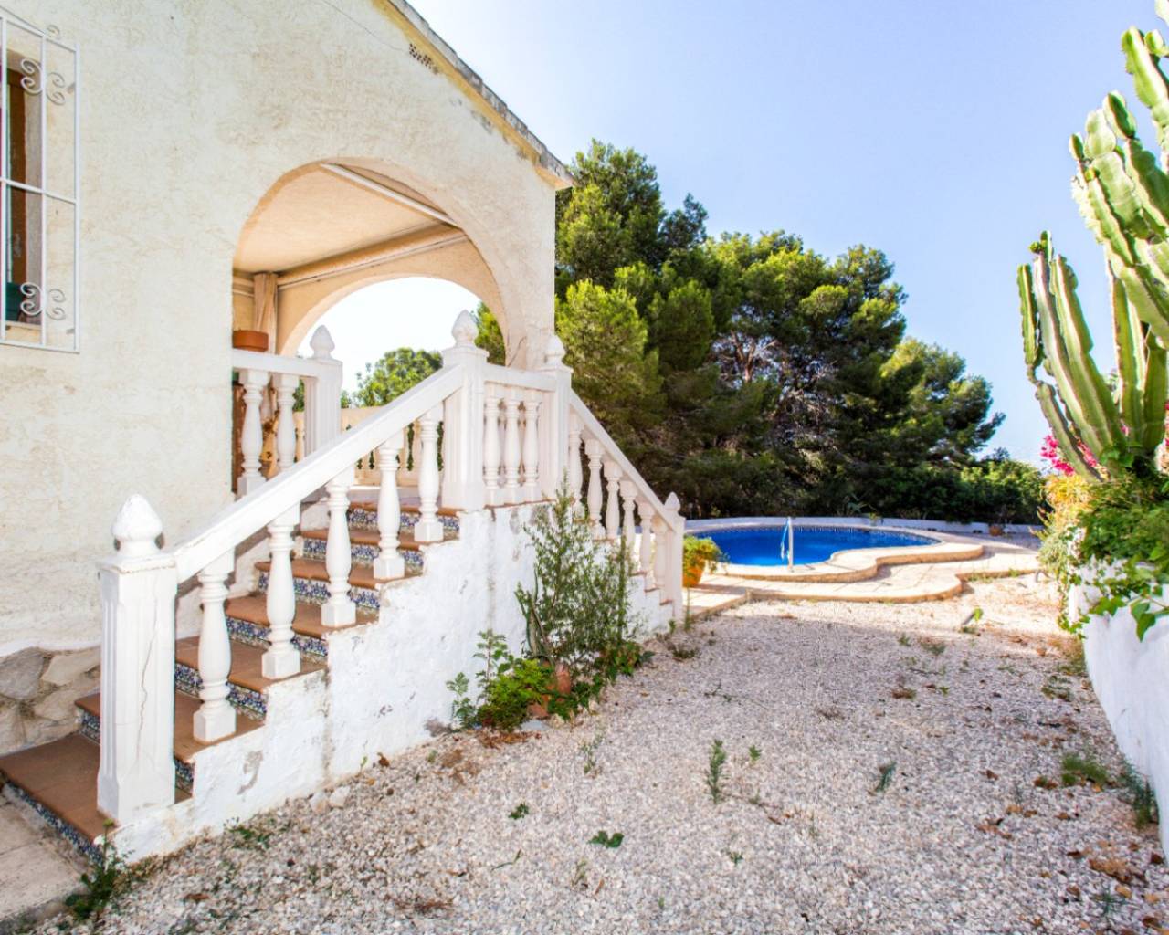 Vente - Villa individuelle - Calpe - La Empedrola