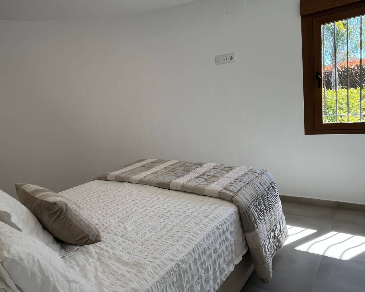 Vente - Villa individuelle - Jalon Valley - Alcalali