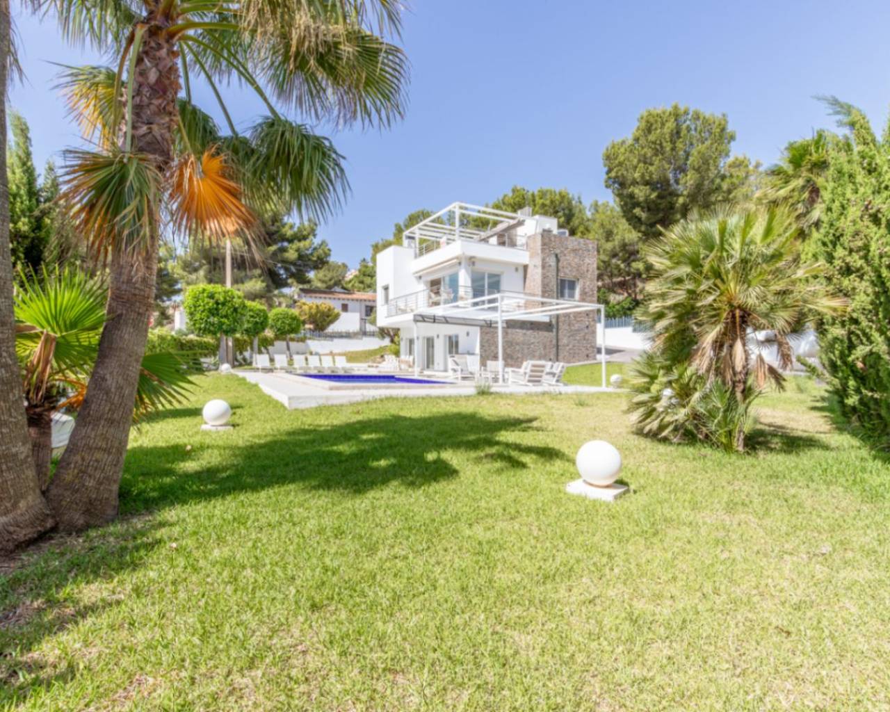 Vente - Villa individuelle - Moraira - Benimeit