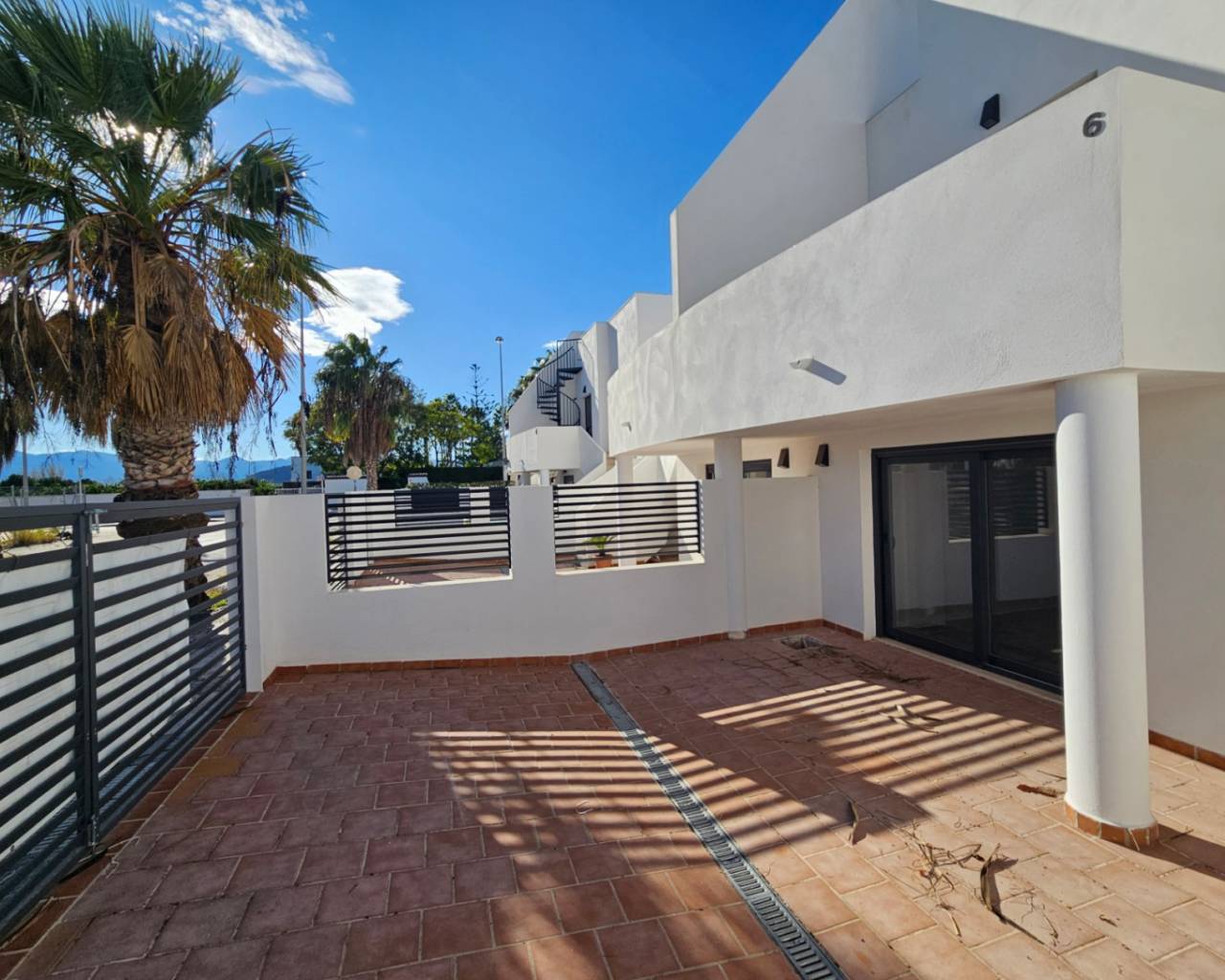 Vente - Villa individuelle - Oliva