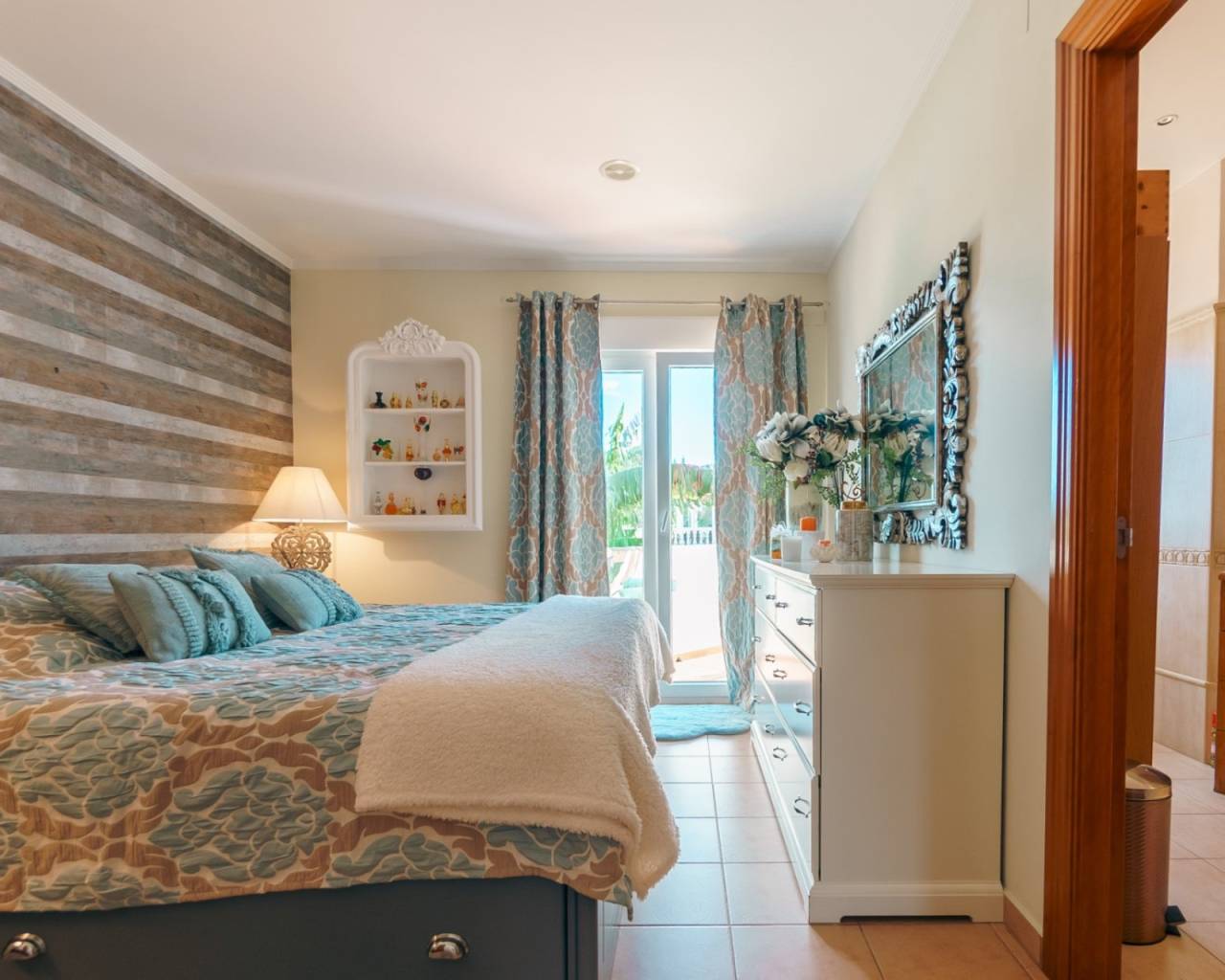 Vente - Villa individuelle - Alfaz del Pi - Urbanizaciones