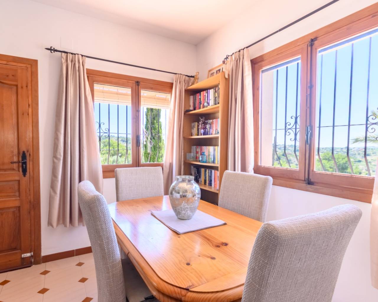 Vente - Villa individuelle - Jalon Valley - Senija