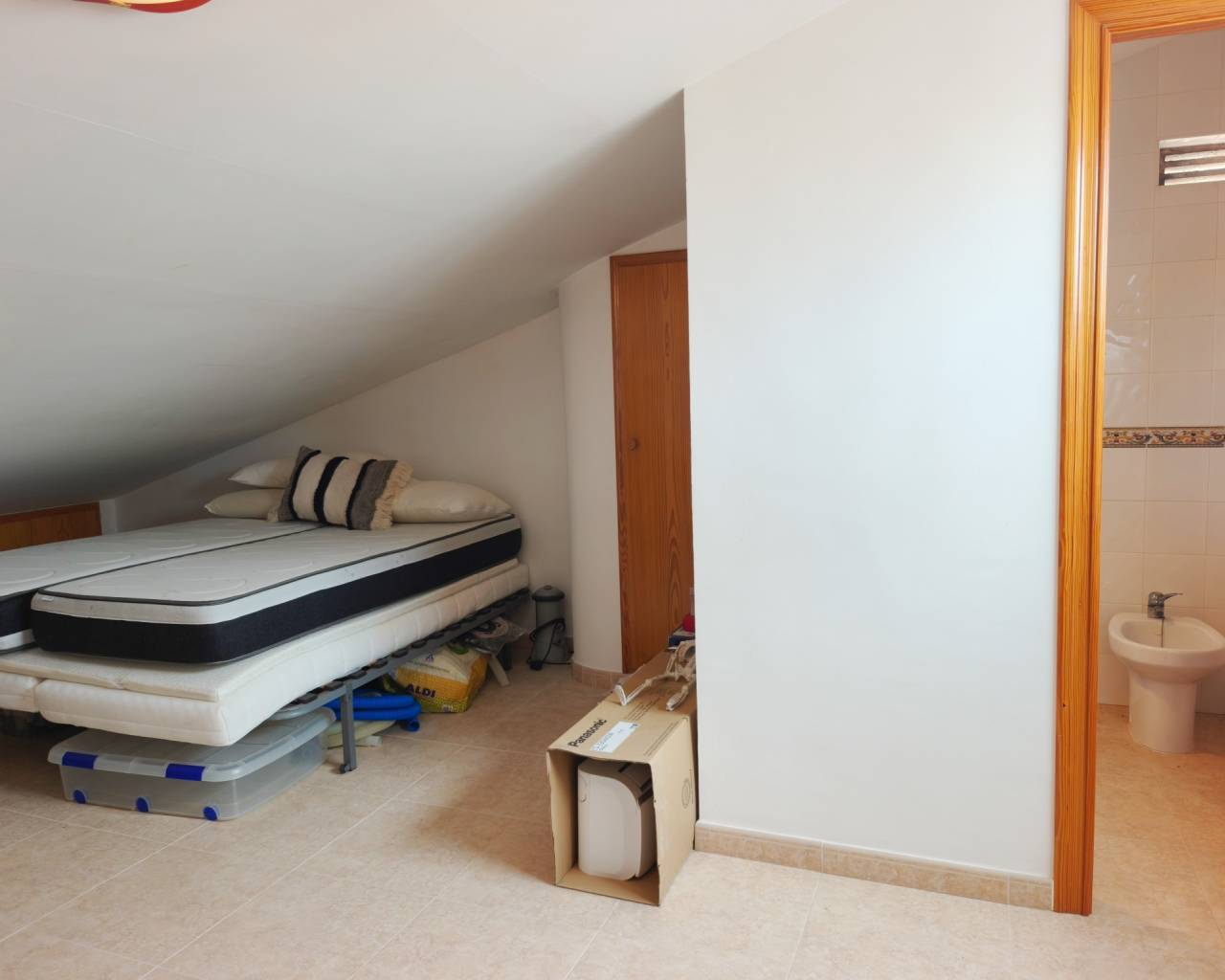 Vente - Villa individuelle - Oliva