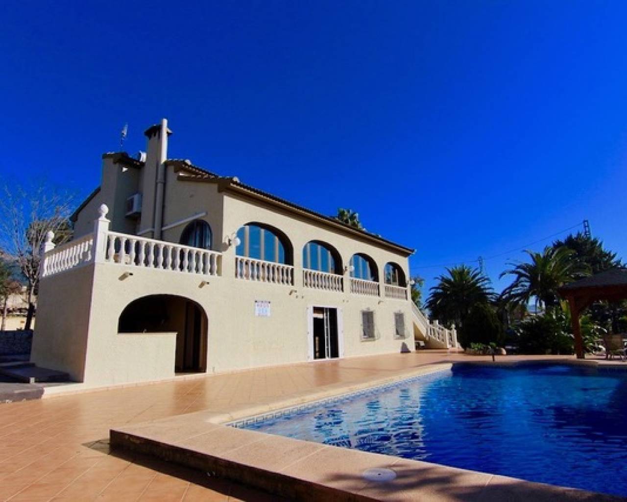 Продажа - Дом в рустикальном стиле - Долина Халона - Jalon Valley