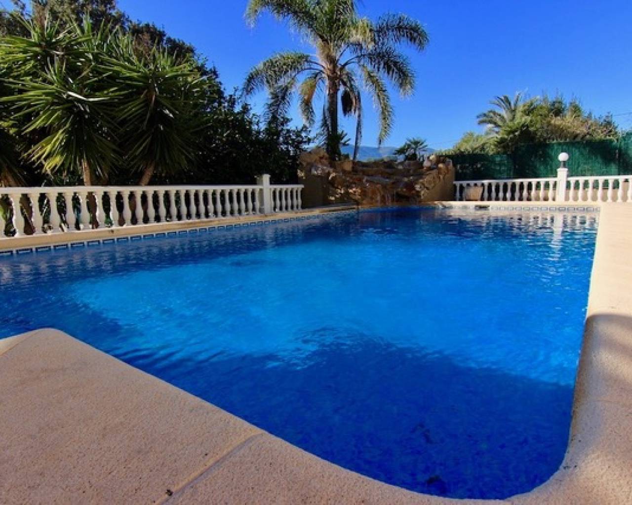 Продажа - Дом в рустикальном стиле - Долина Халона - Jalon Valley