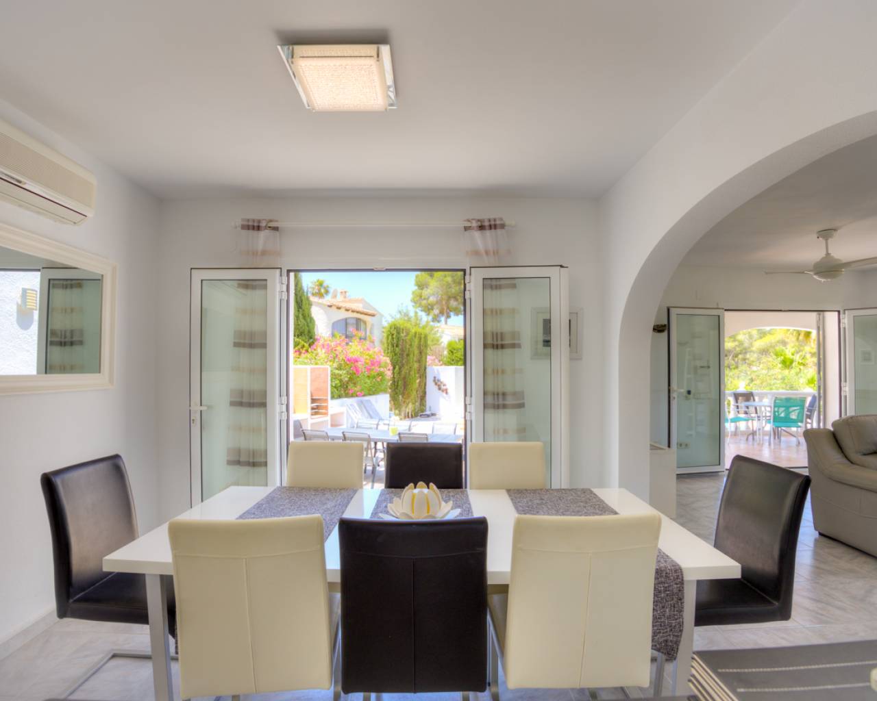 Продажа - Вилла - Морайра - Moraira