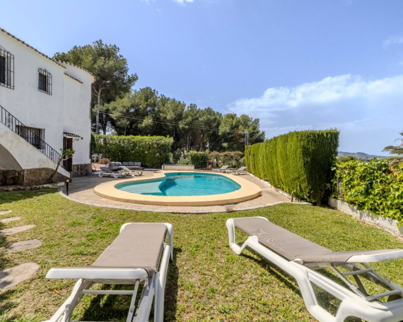 Rental - Detached villa - Javea