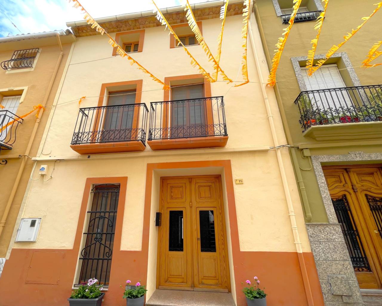 Sales - Village house - Teulada