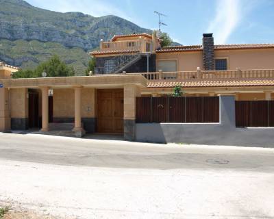 Chalet - Venta - Dénia - 72-92182
