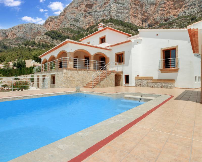 Villa individuelle - Vente - Javea - El Montgo