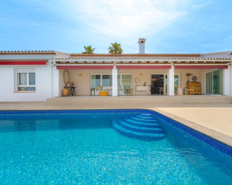 House in Denia - Image 3